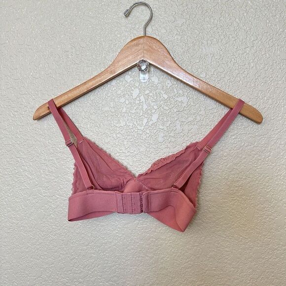 Lively Bralette Mauve Pink Lace Triangle Cups Xs Wireless - Picture 2 of 3